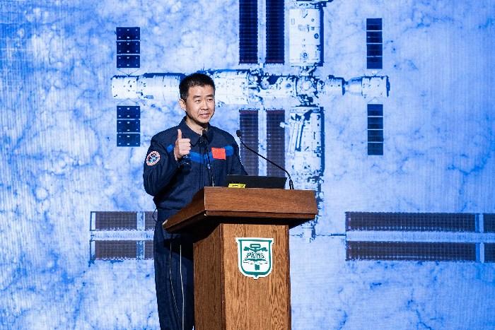 國家載人航天工程代表團成員與香港學生交流