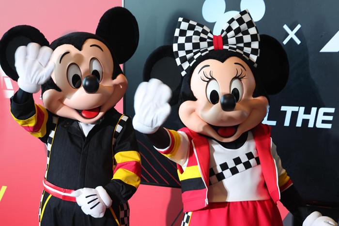米奇、米妮全新賽車主題形象上海首發(fā)