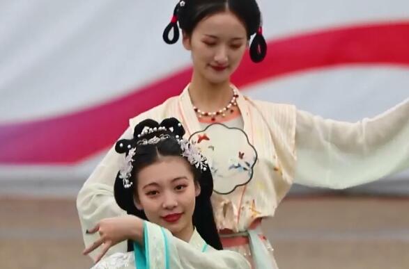 如何讓“國風”吹向世界？媒體大咖熱議