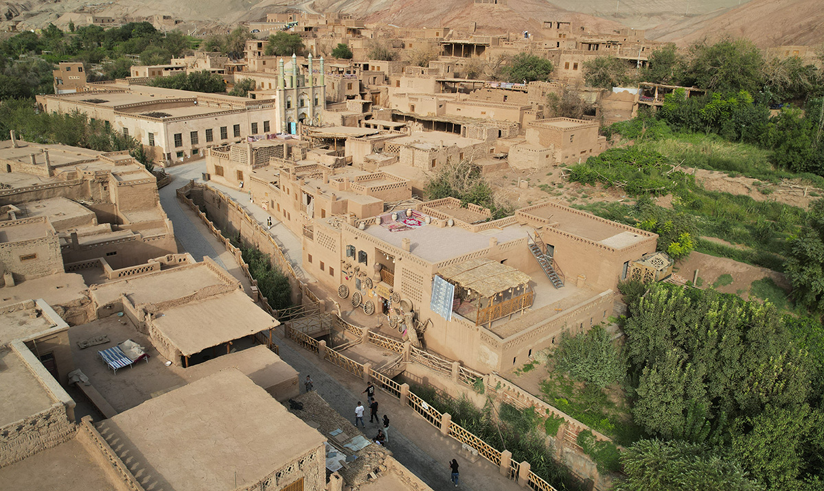 新疆吐峪溝：絲路古驛重?zé)ㄉ鷻C