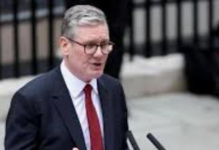 英國(guó)首相斯塔默拒絕因曼德?tīng)柹嚓P(guān)事件辭職