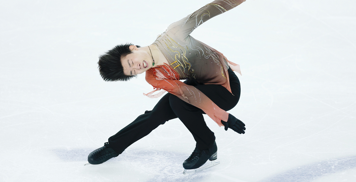 亞冬會花樣滑冰男子個人滑自由滑比賽舉行