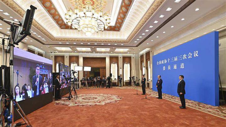 全國(guó)政協(xié)十三屆三次會(huì)議第一場(chǎng)“委員通道”