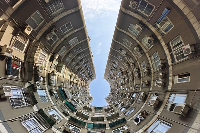 武漢“天空之鑰”藏身寫(xiě)字樓 吸引市民前來(lái)打卡